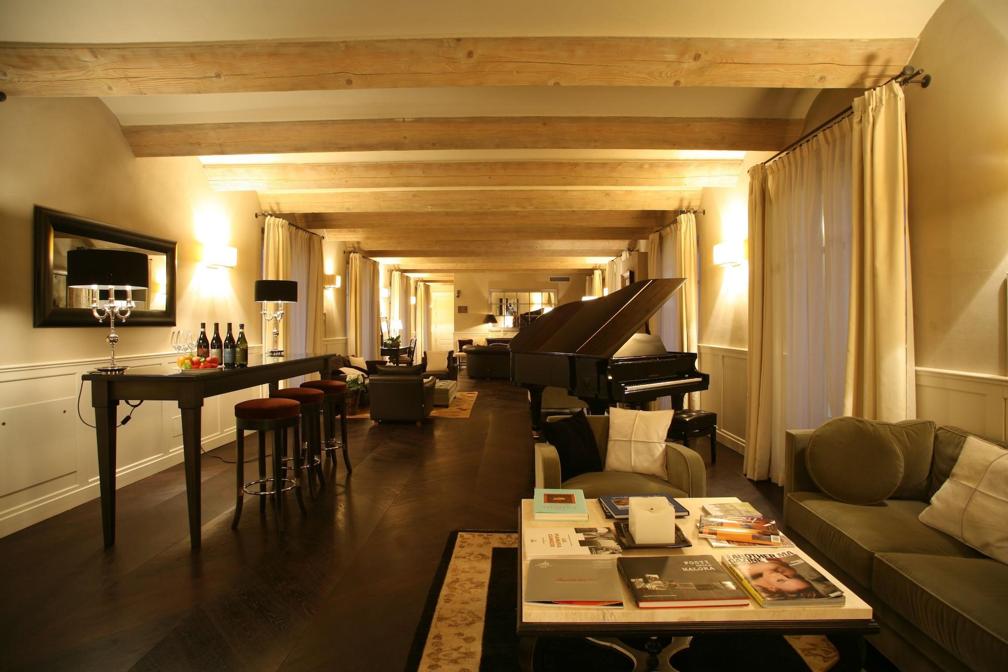Relais Villa D'Amelia Benevello Interiør bilde