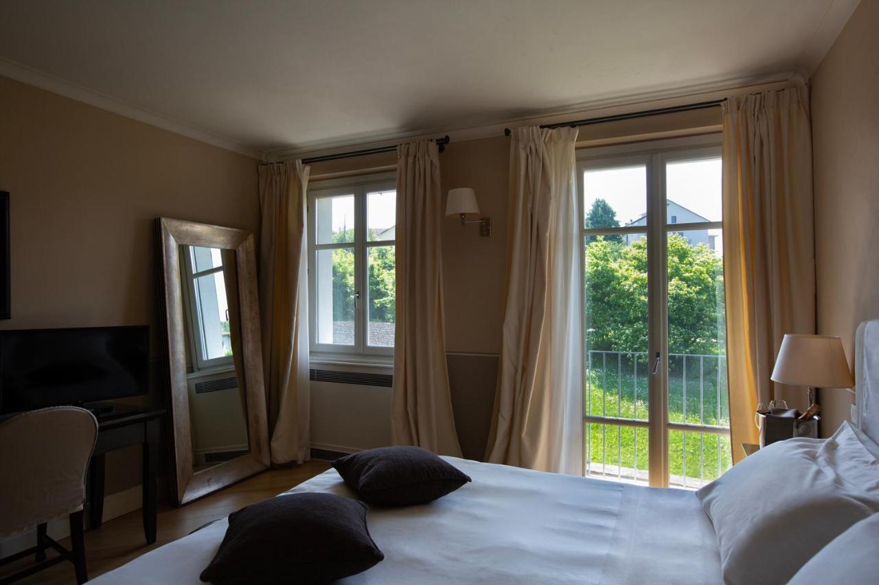 Relais Villa D'Amelia Benevello Eksteriør bilde