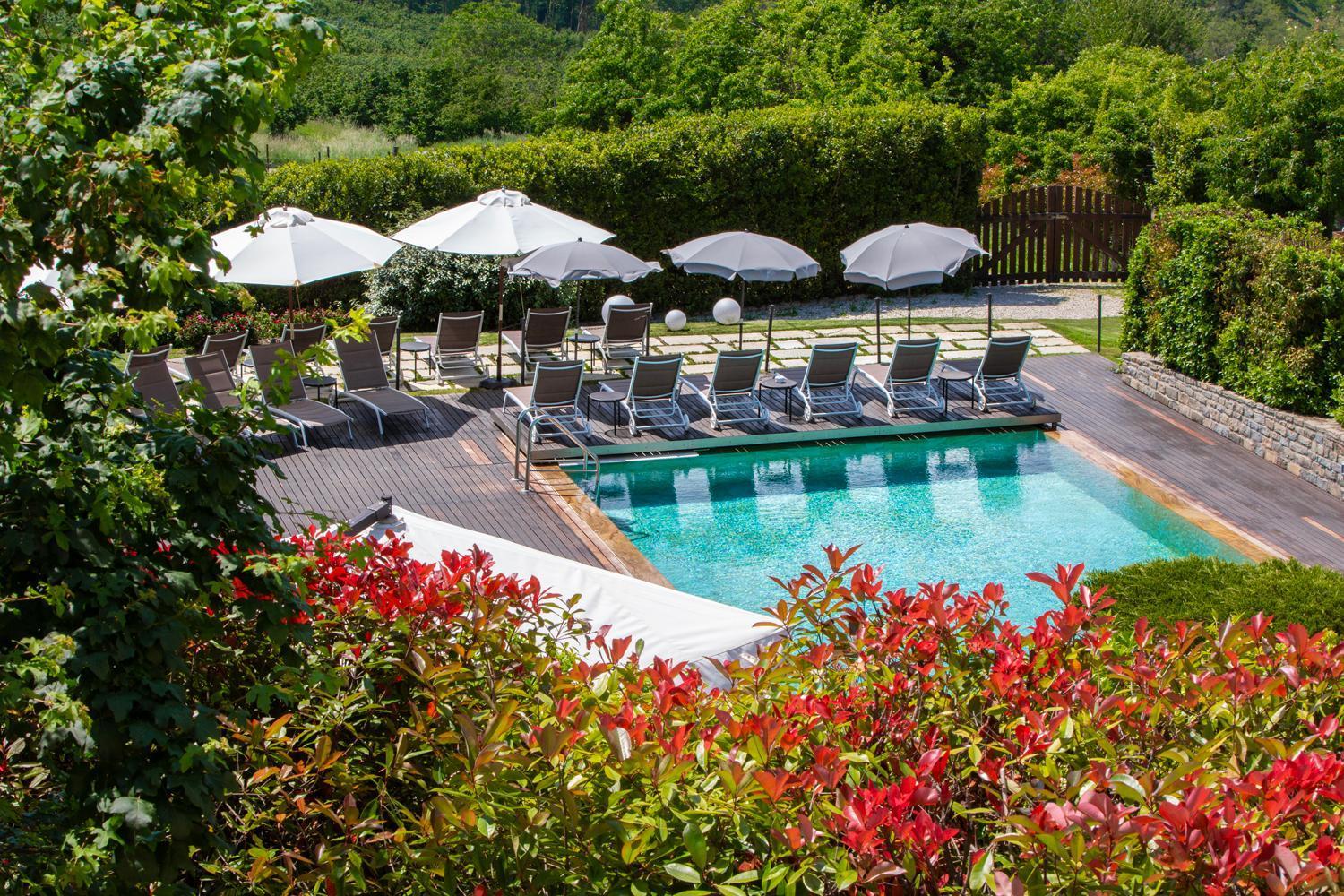 Relais Villa D'Amelia Benevello Eksteriør bilde